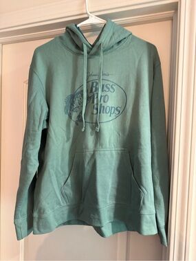 Bass Pro Shops Pullover Hoodie in Teal Green